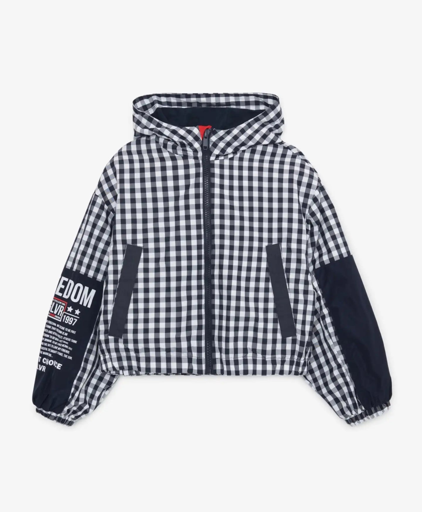 Geacă rezistentă la vânt cu detalii contrastante pe mâneci și imprimeuri de la Gulliver