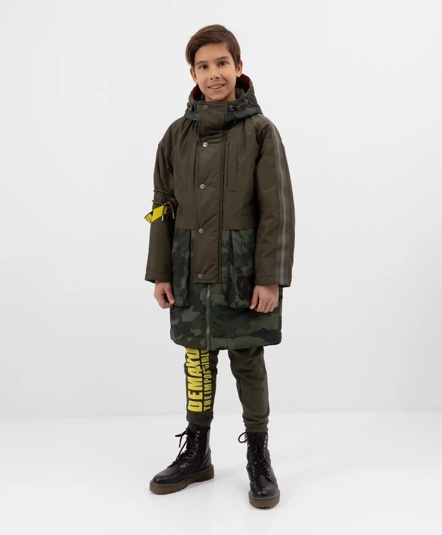 Parka cu imprimeu de camuflaj și elemente reflectorizante de la Gulliver