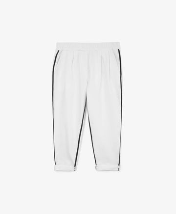 Pantaloni albaștri din footer, Gulliver