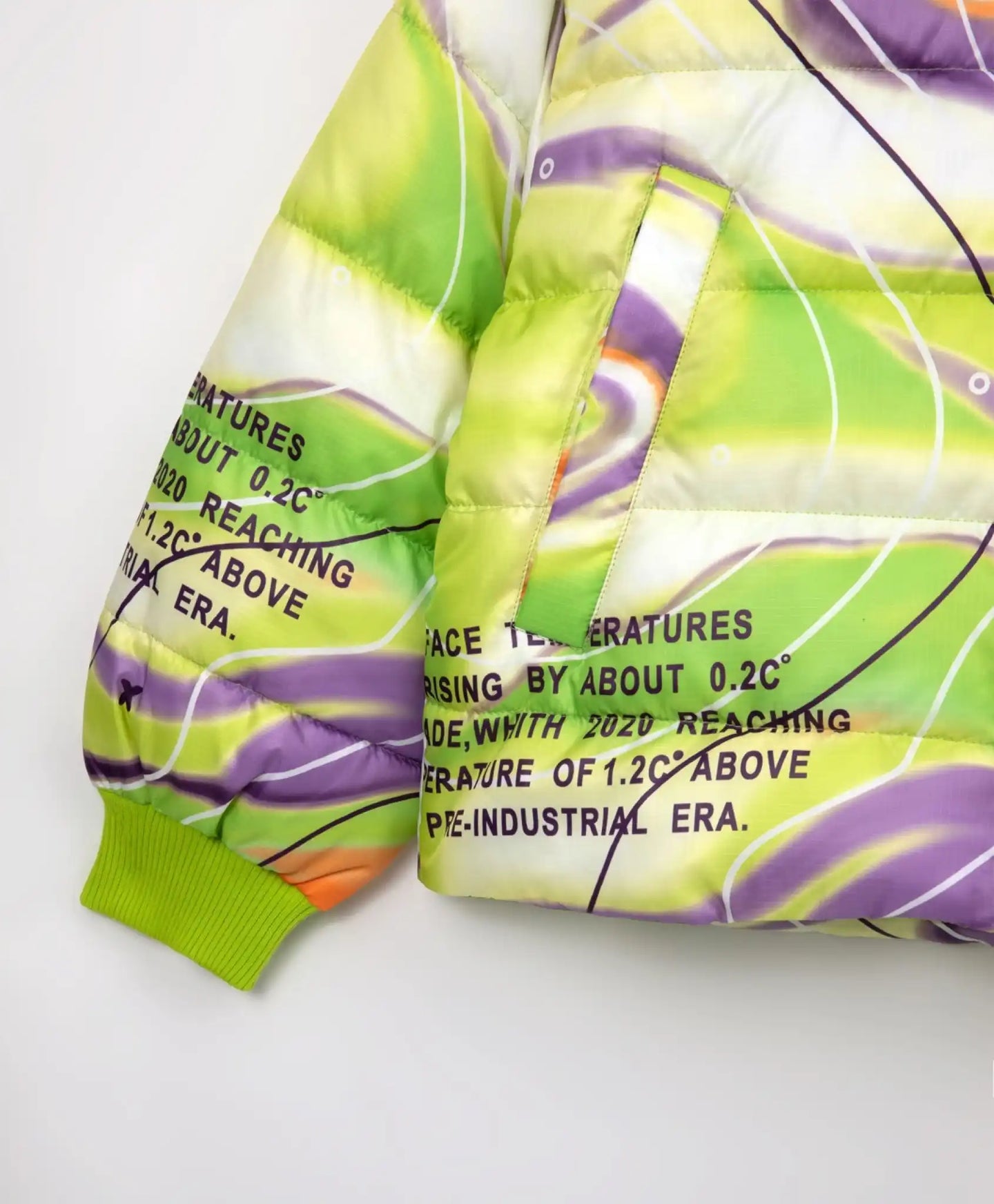 Jachetă de tranziție din pelerină cu imprimeu acquarel cu glugă de la Gulliver