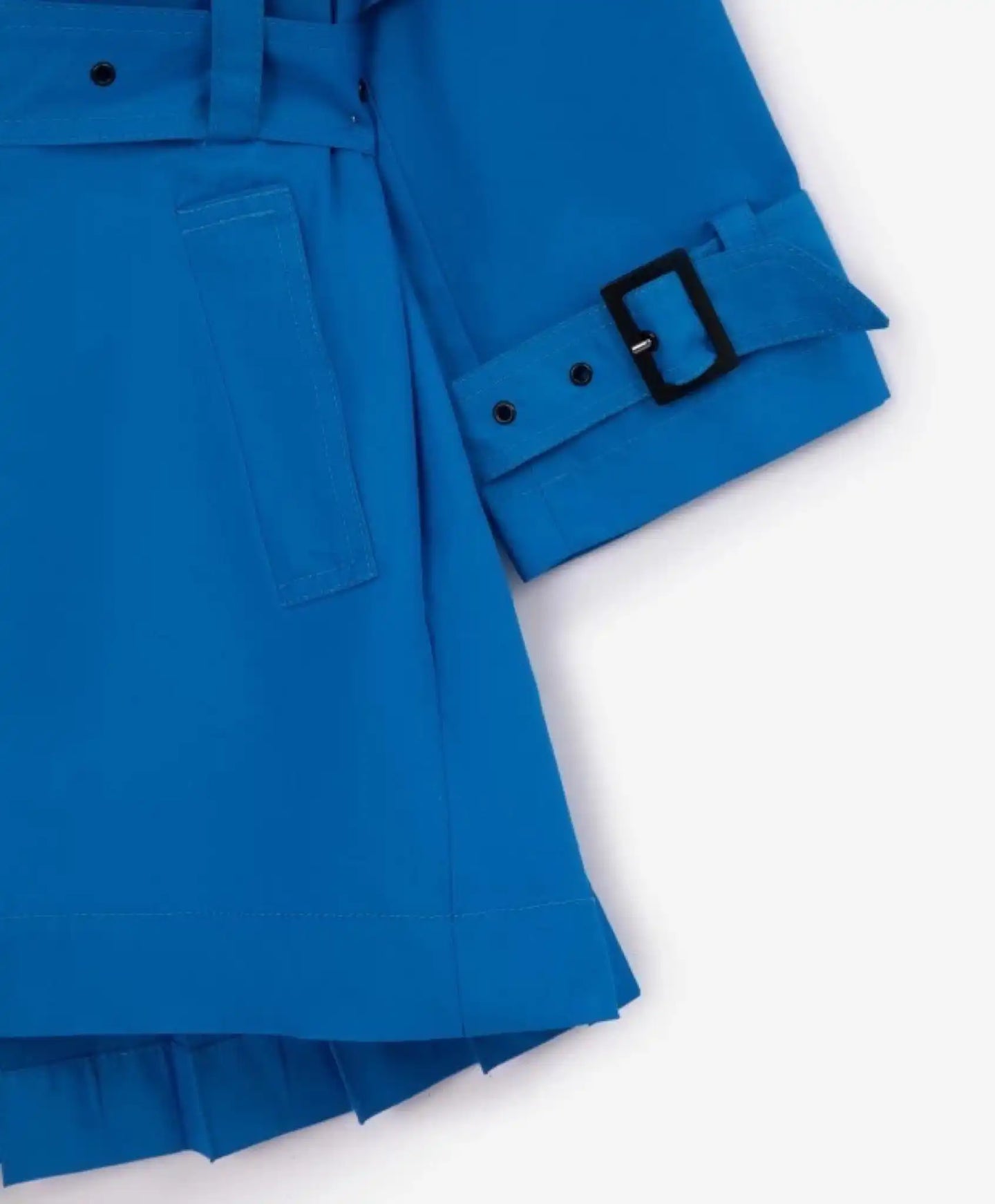 Palton dublu cu nasturi de culoare albastru cobalt modern de la Gulliver