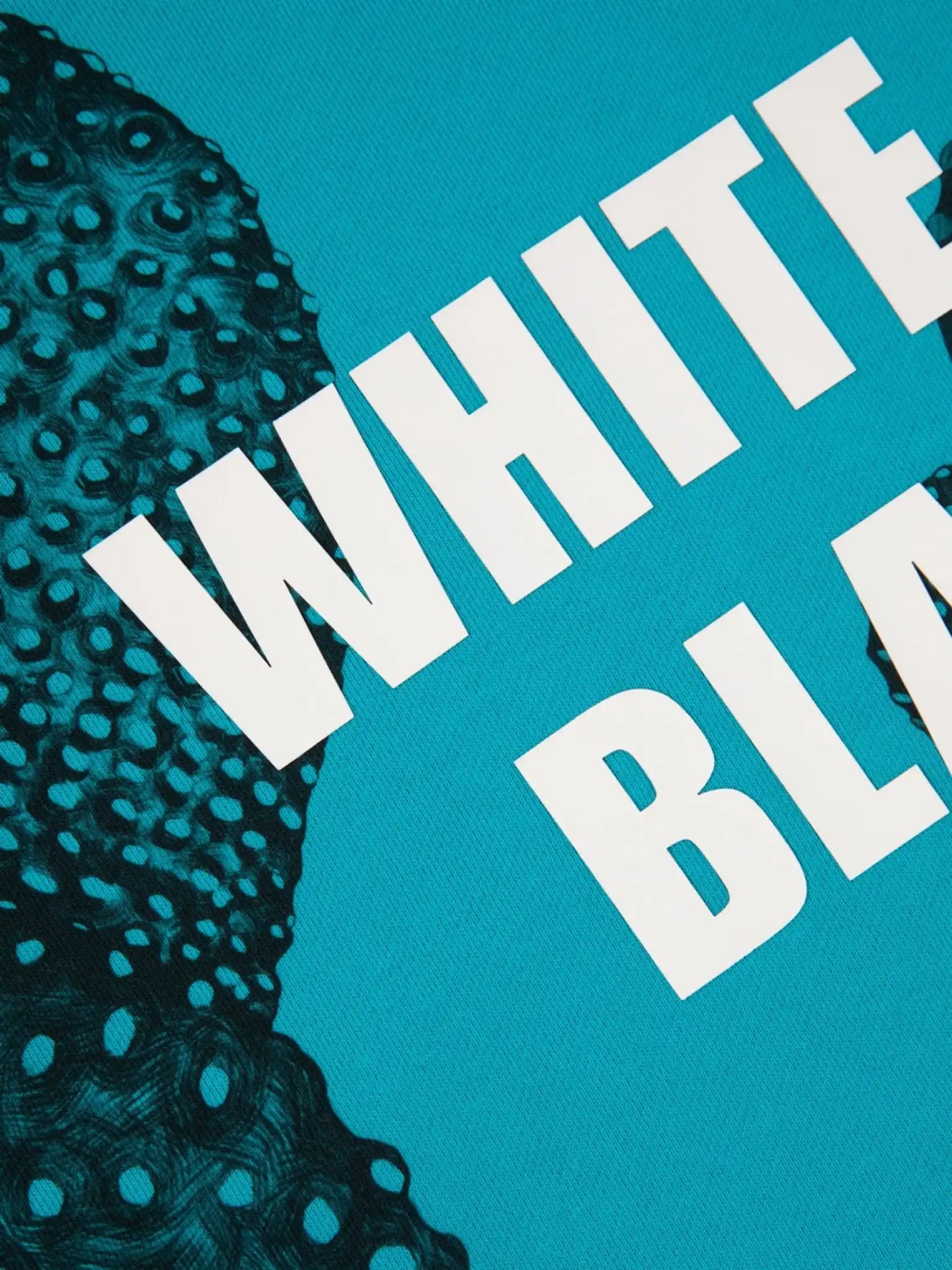 Hanorac cu imprimeu și ochiuri metalice de la Gulliver