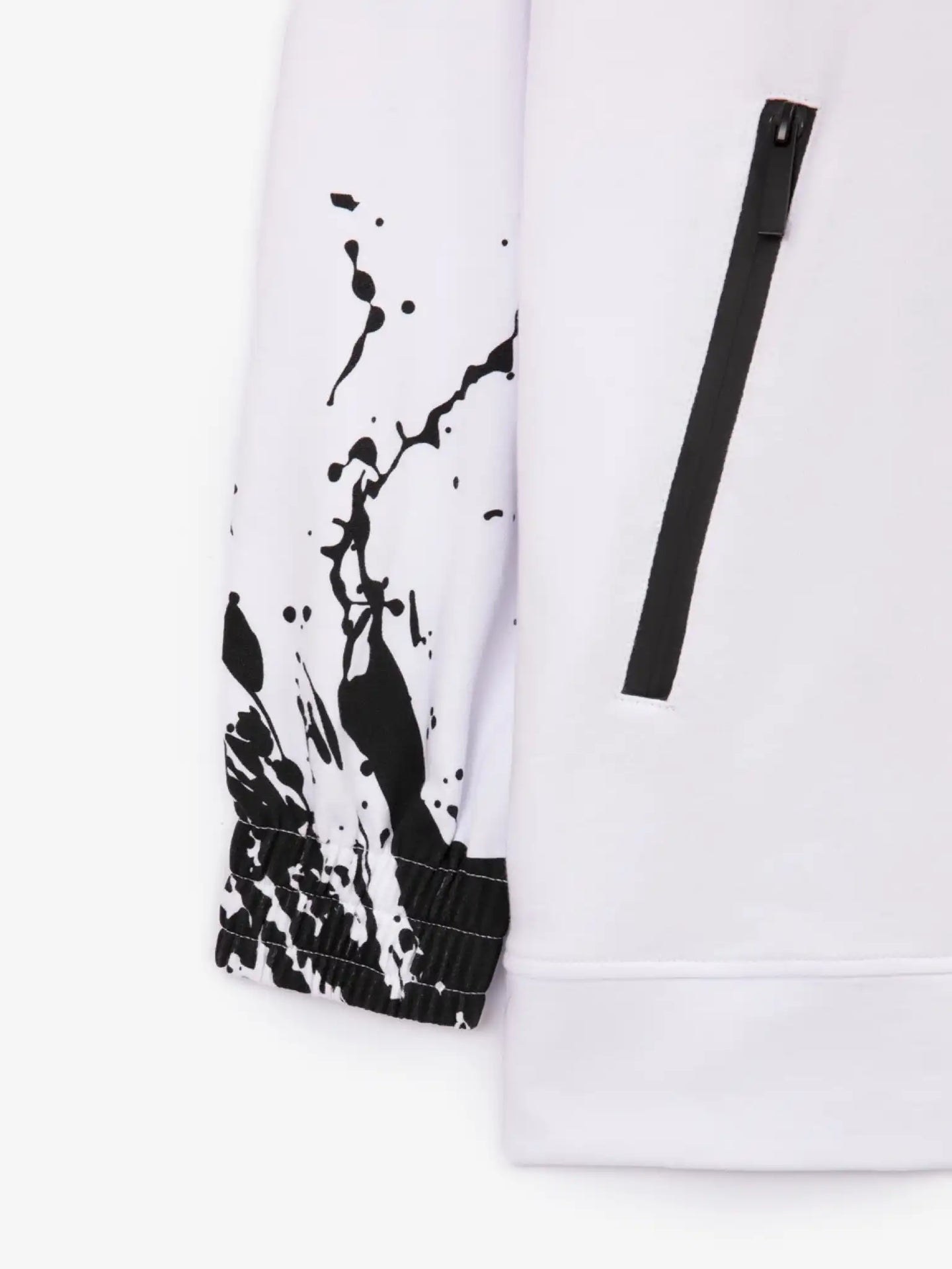 Hanorac lung cu decorație contrastantă de la Gulliver