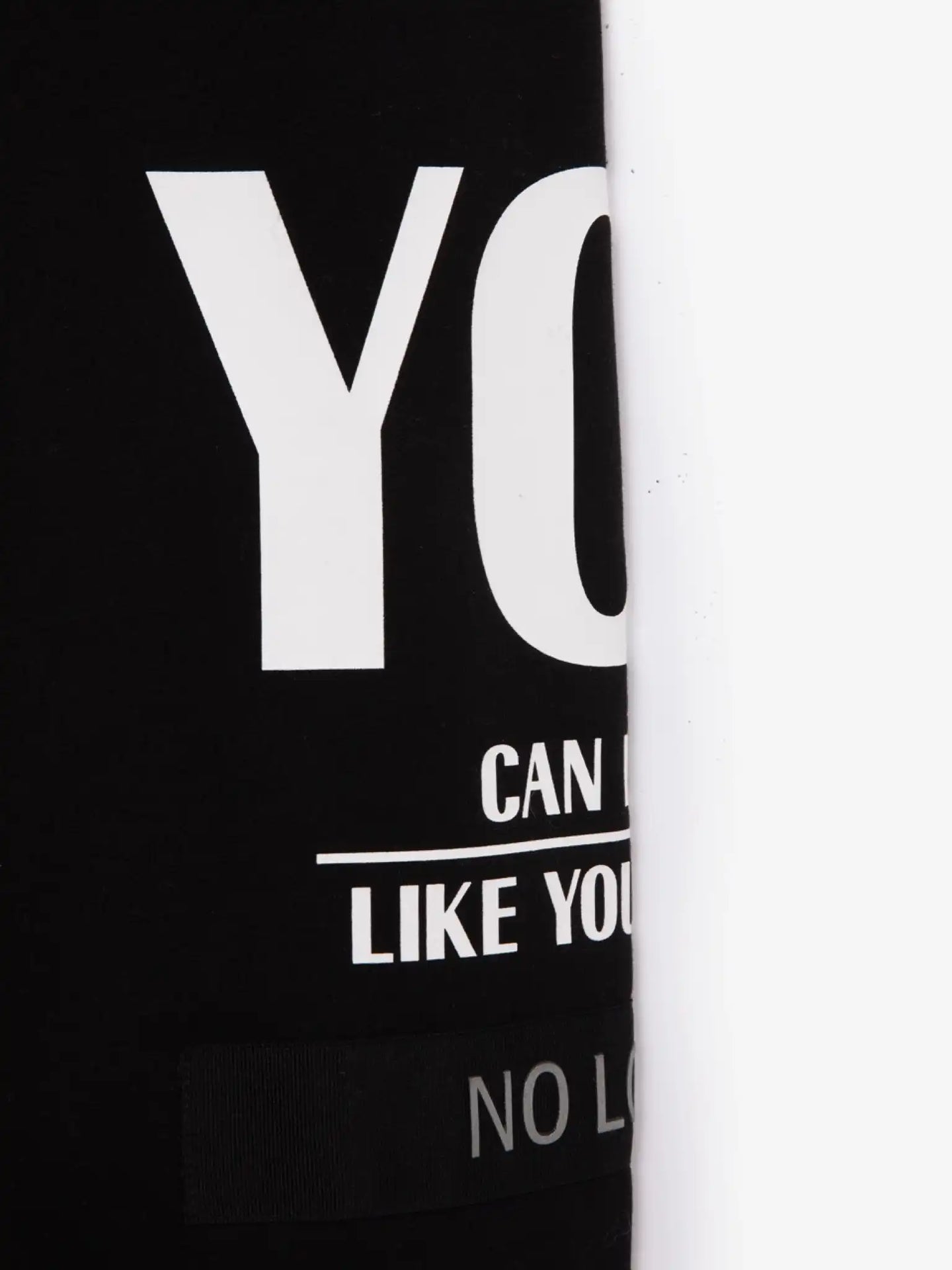 Pantaloni jogger tricot cu decorațiuni contrastante, Gulliver