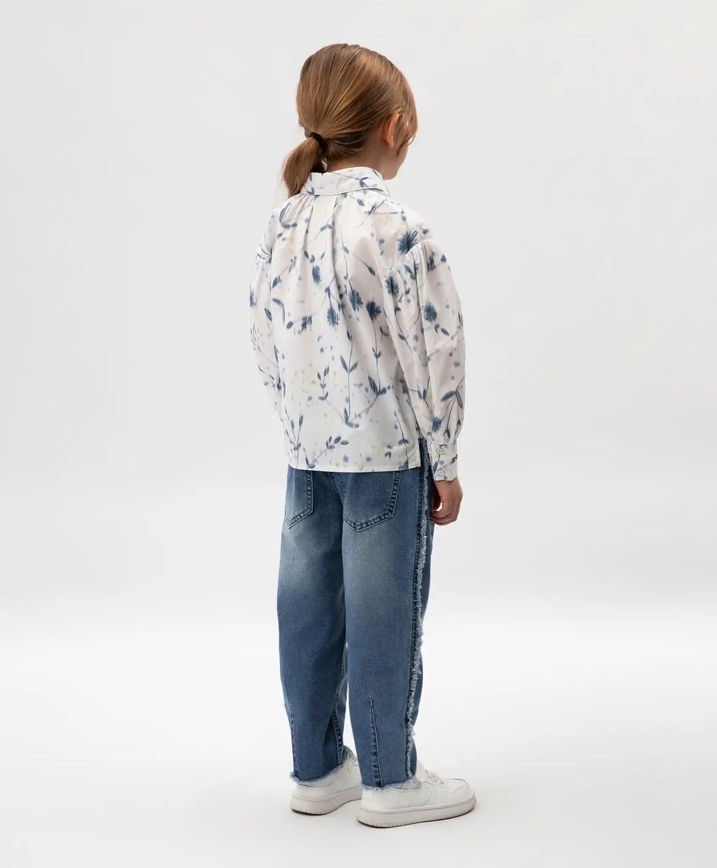 Bluză cu mânecă lungă din poplin cu motiv floral, albă, Gulliver