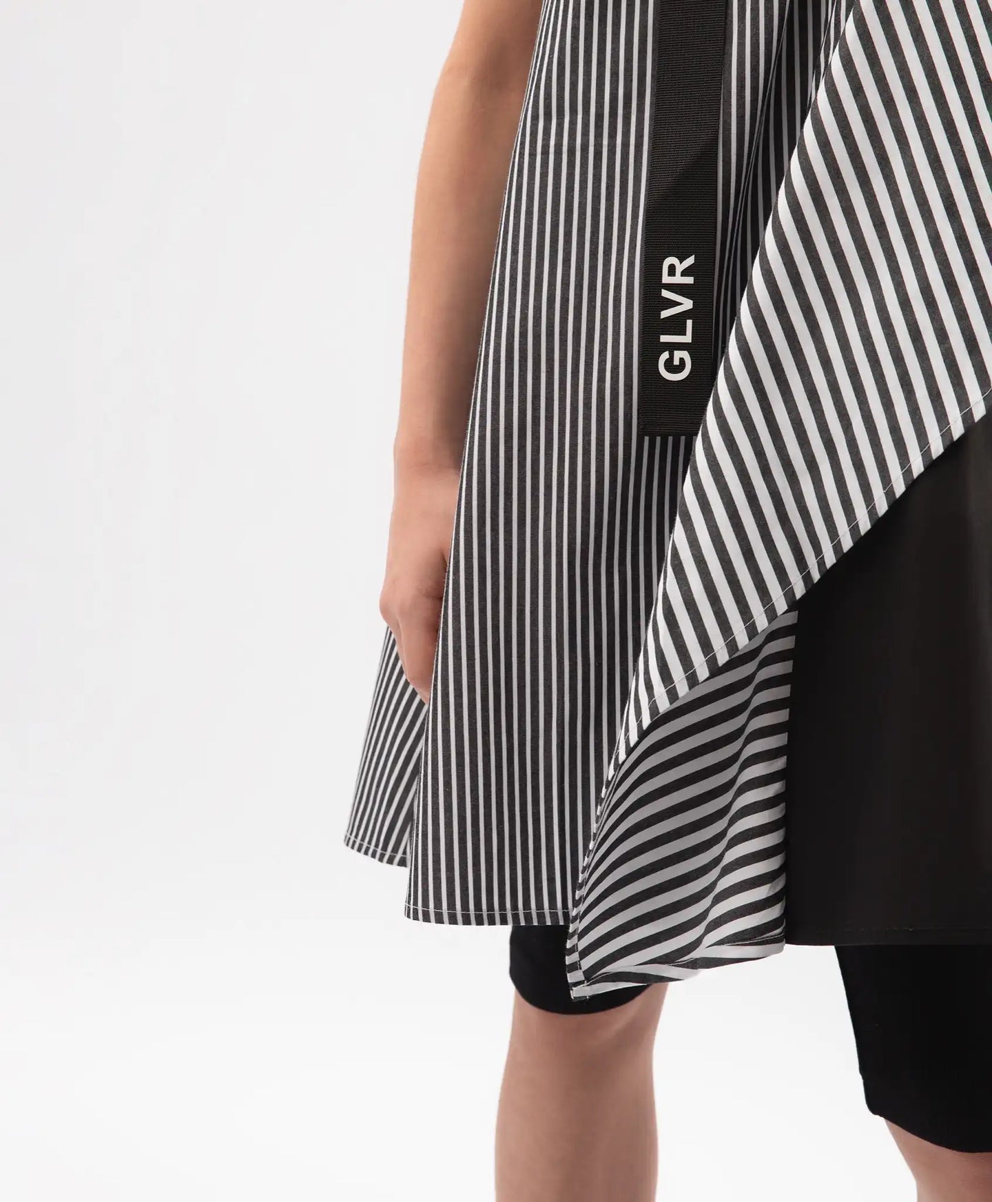 Sărafan textil pentru copii, cu croi asimetric și un umăr descoperit, combinat, Gulliver.