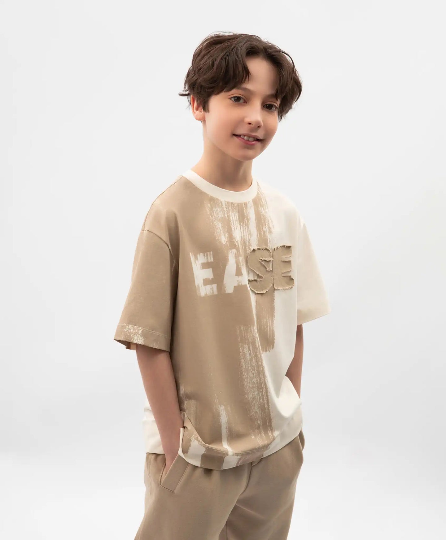 Tricou oversize pentru băiat, culoare lăptoasă, cu imprimeu, Gulliver