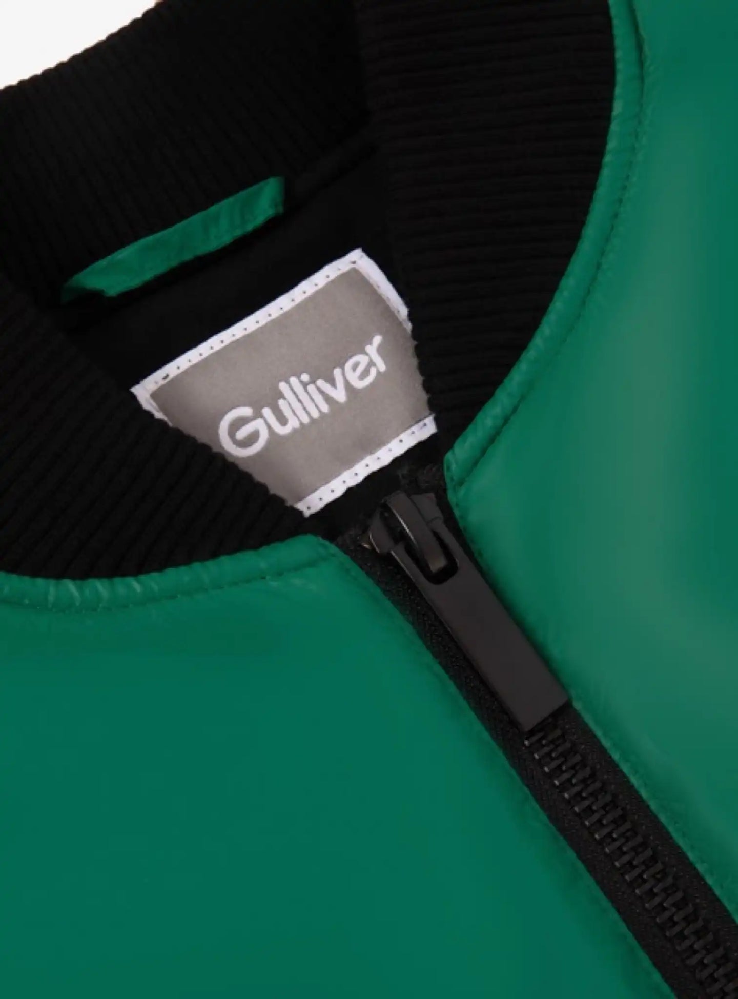 Geacă bomber căptușită pentru băiat din material impermeabil verde Gulliver