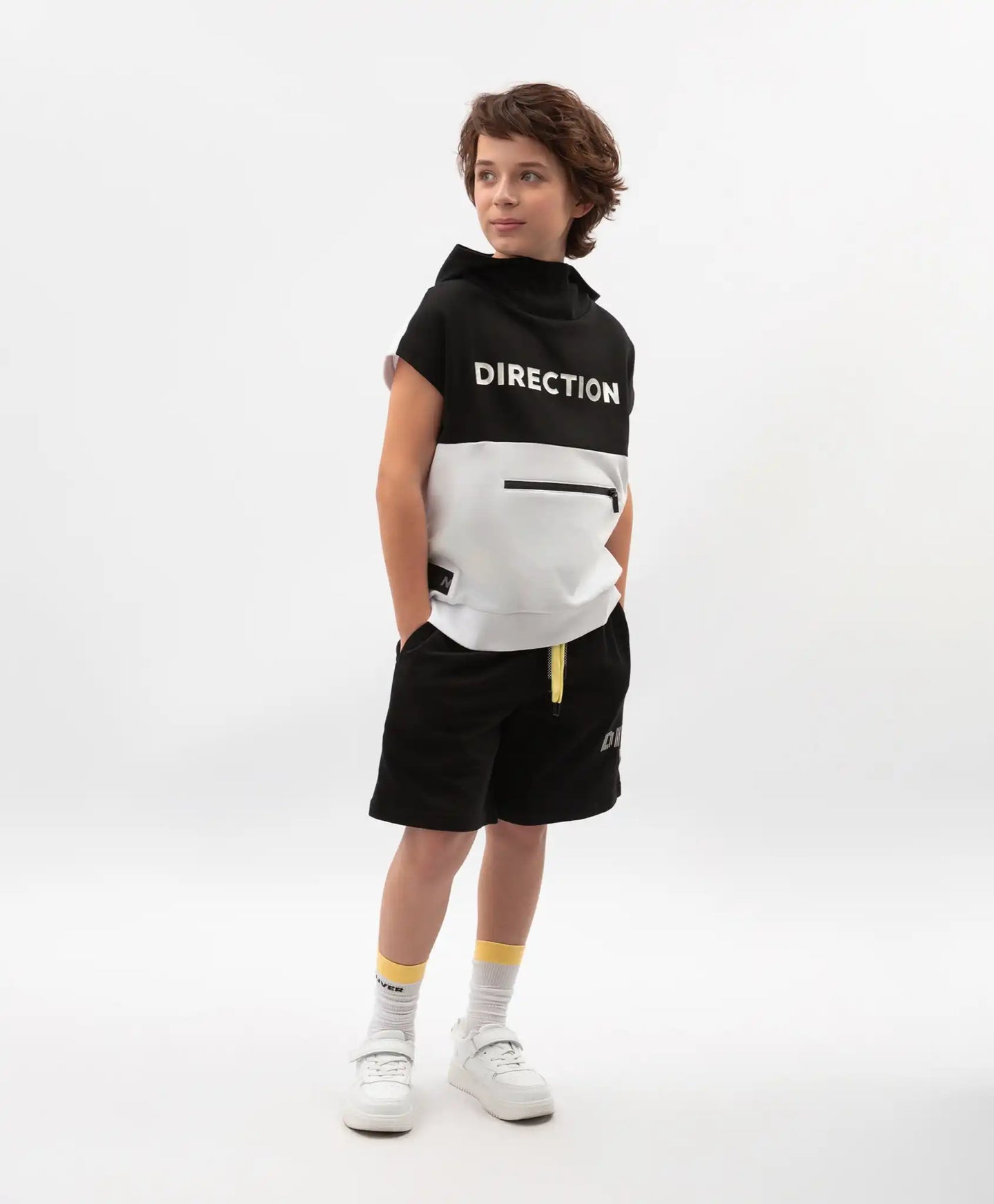 Vestă tricotată pentru băiat, cu glugă, alb-negru, Gulliver