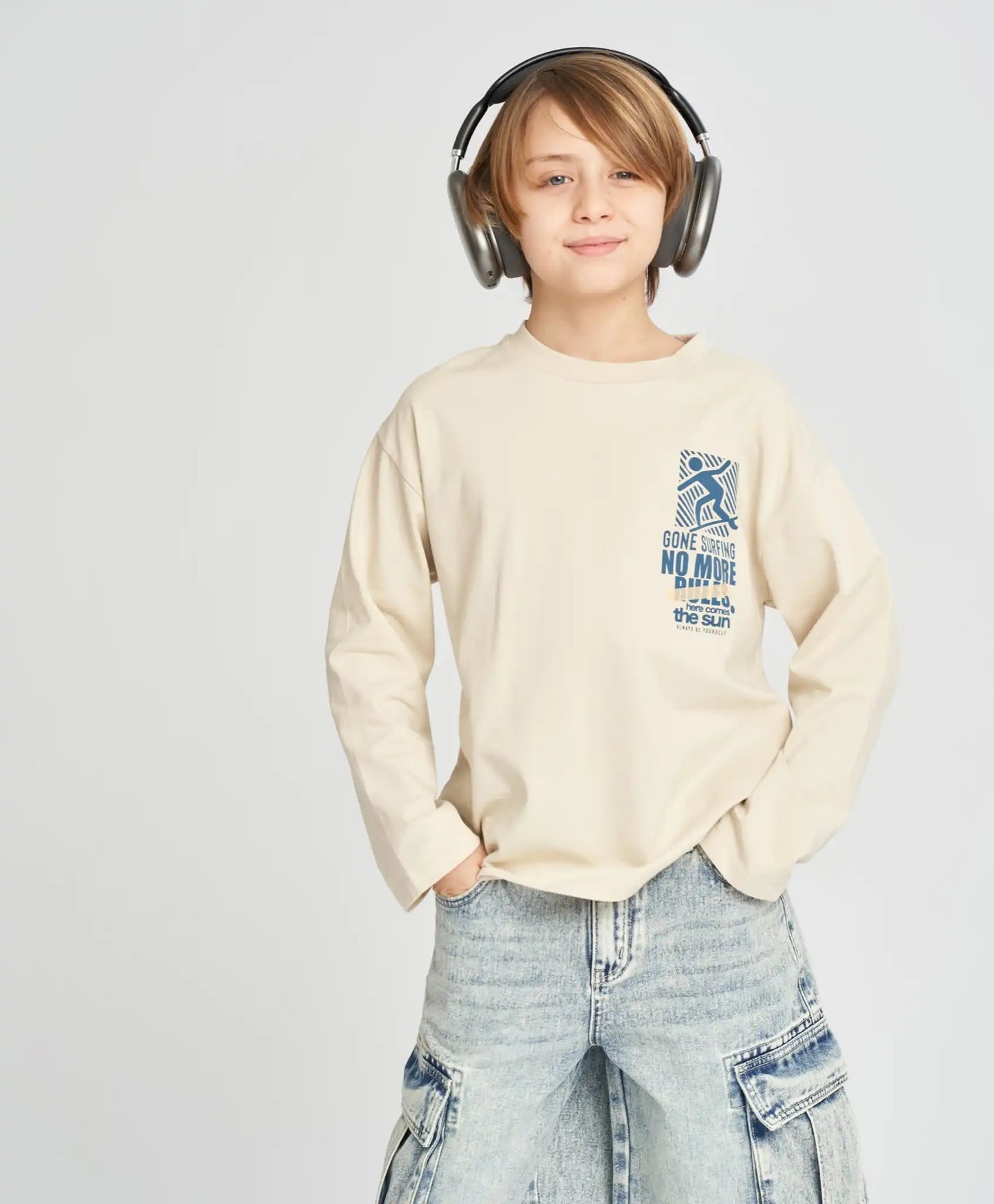 Longsleeve pentru băieți alb-crem cu imprimeu Button Blue