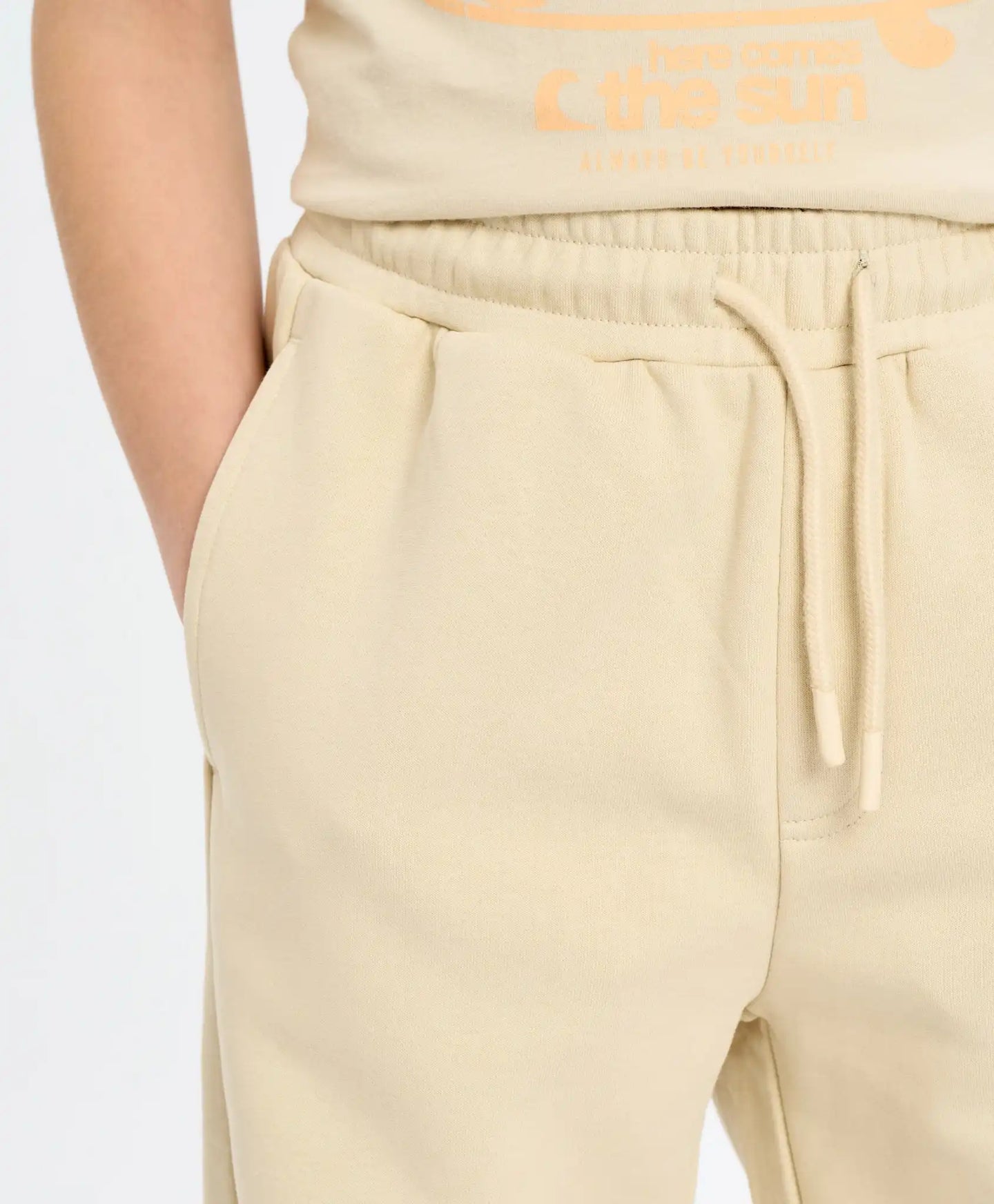 Pantaloni sport pentru copii, albi, cu talie elastică și imprimeu, Button Blue