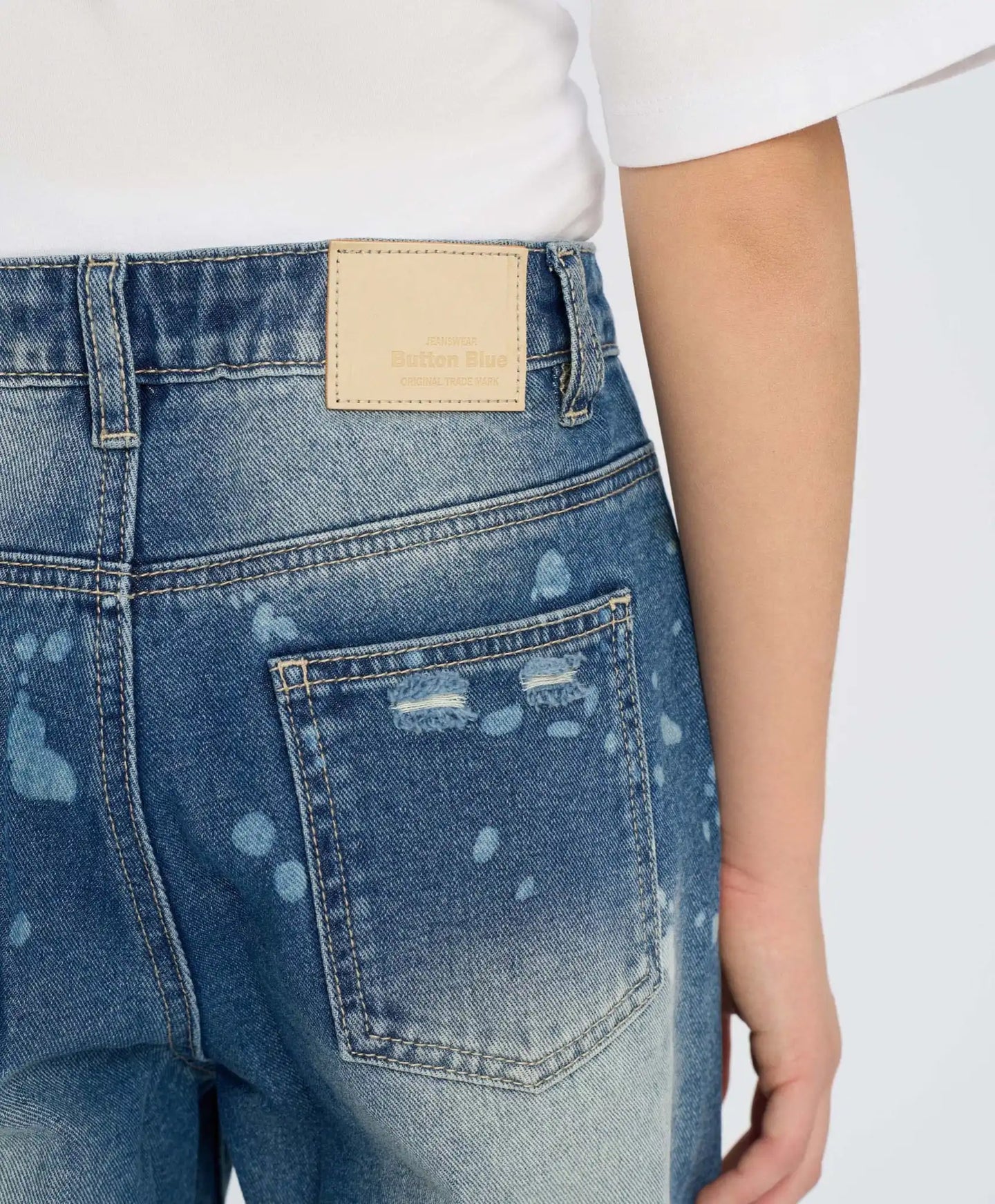 Blugi drepți pentru copii, model mom, albaștri, cu uzură, Button Blue