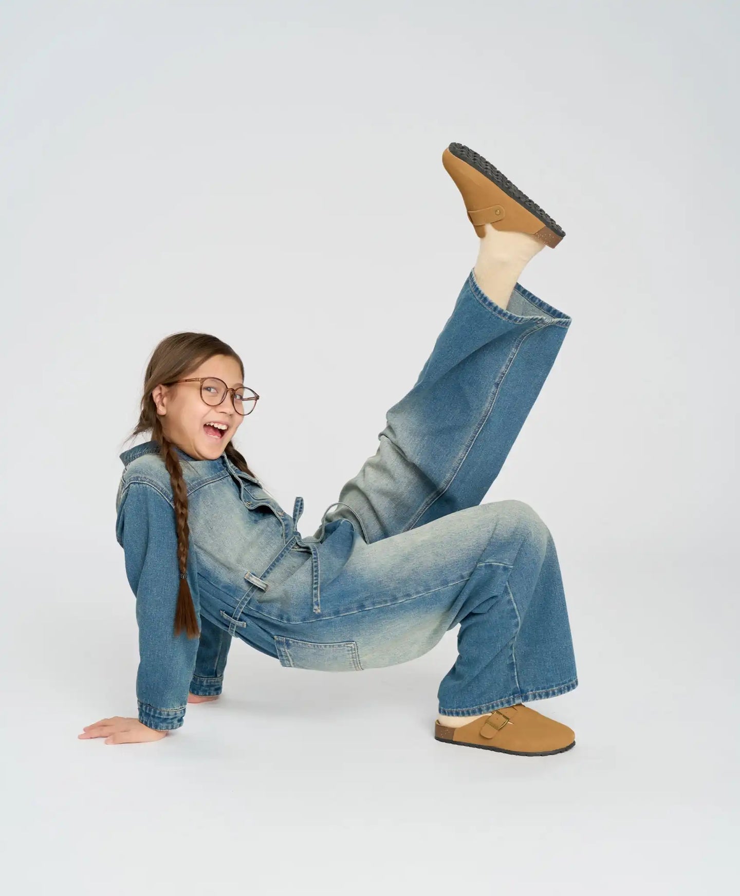 Salopetă cu nasturi pentru fetiță, albastru deschis, cu pantaloni largi, Button Blue