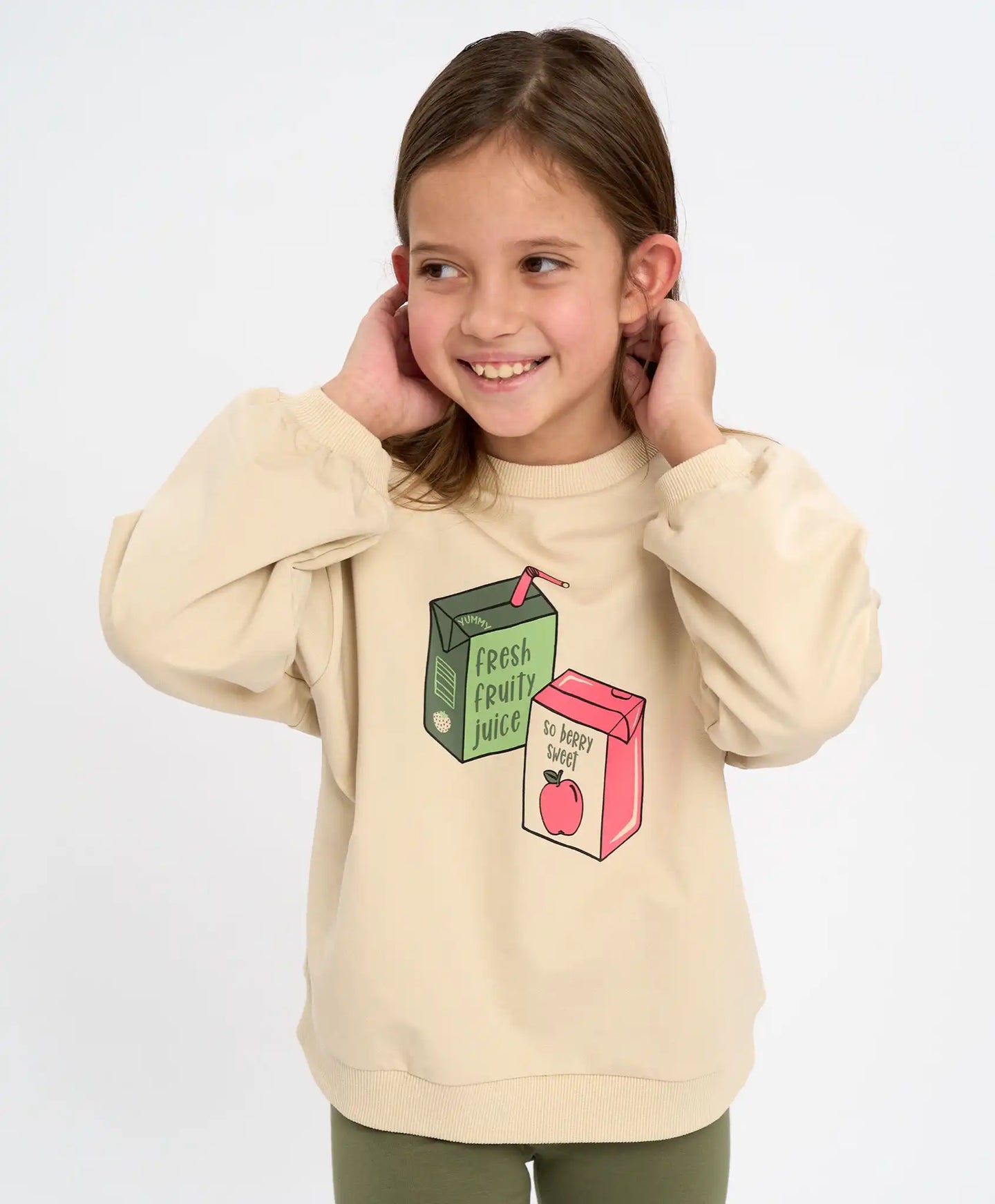 Hanorac oversized pentru copii alb-cremos cu imprimeu Button Blue