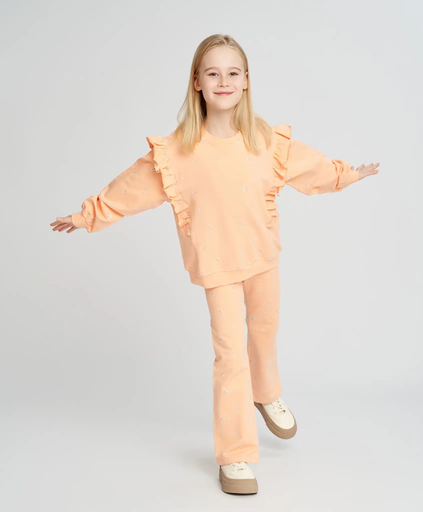 Hanorac pentru fete oversized portocaliu cu volane și imprimeu Button Blue