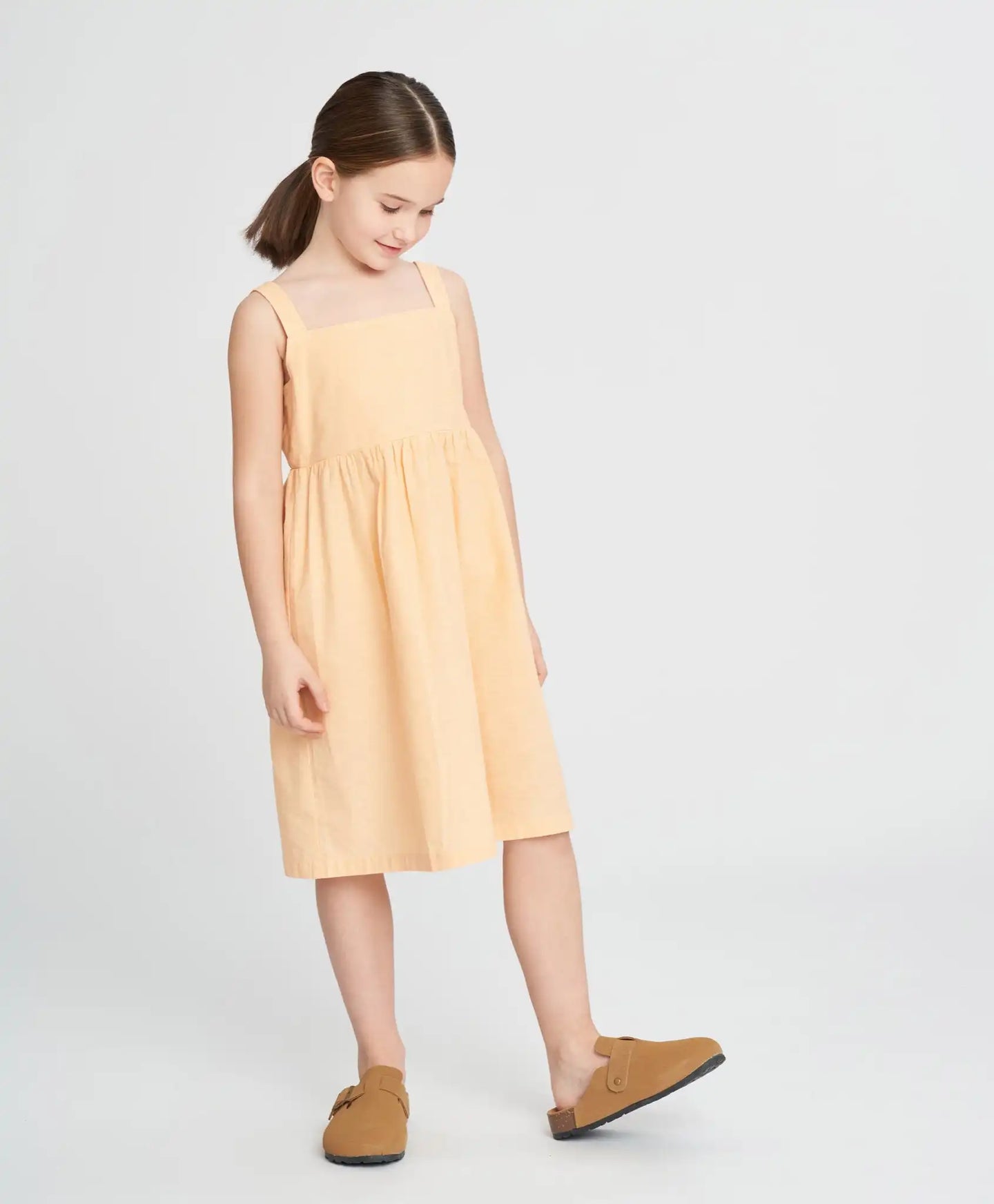 Sărafan din in cu bretele subțiri pentru fete, portocaliu, cu fundiță Button Blue