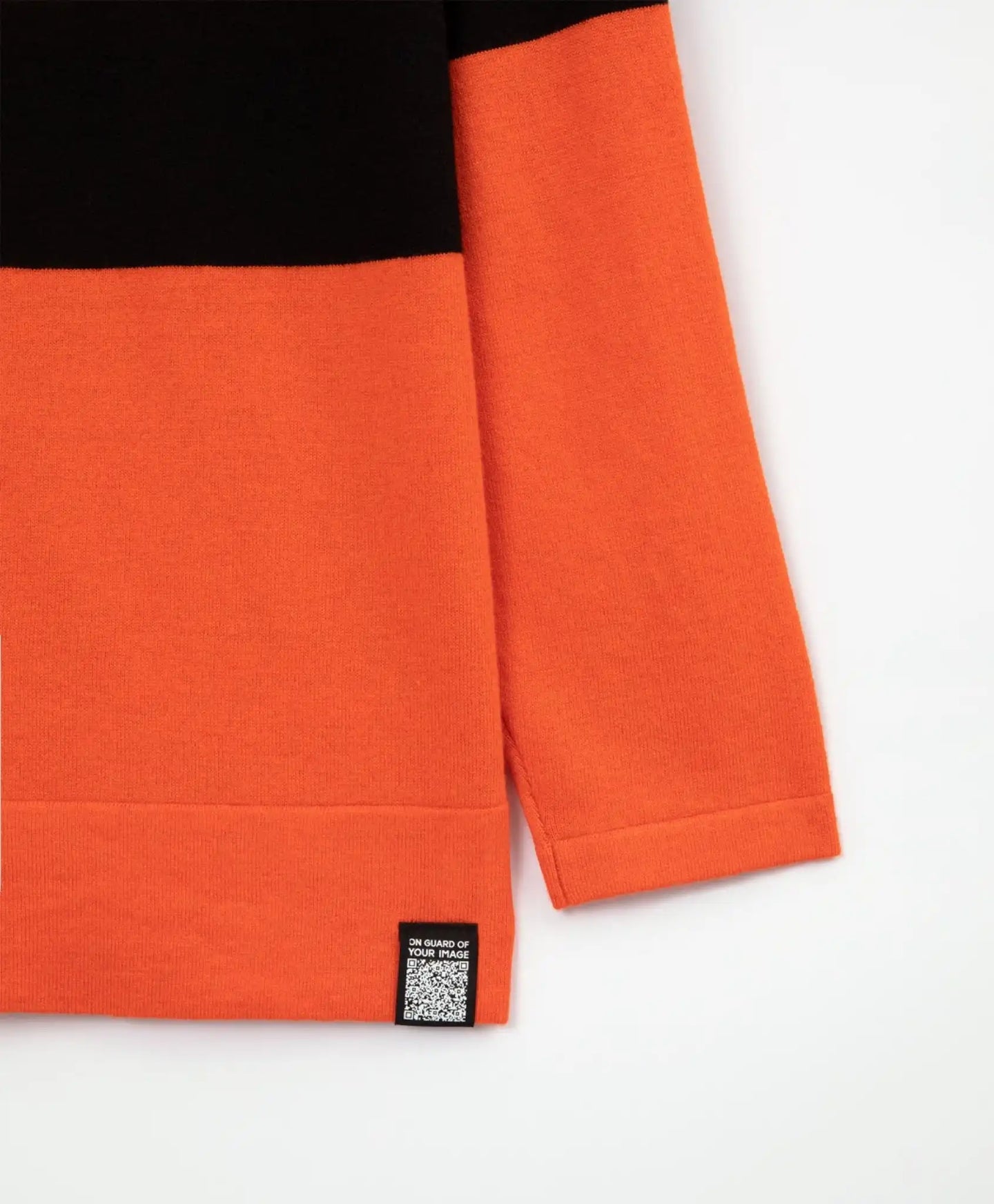 Pulover tricotat portocaliu, Gulliver