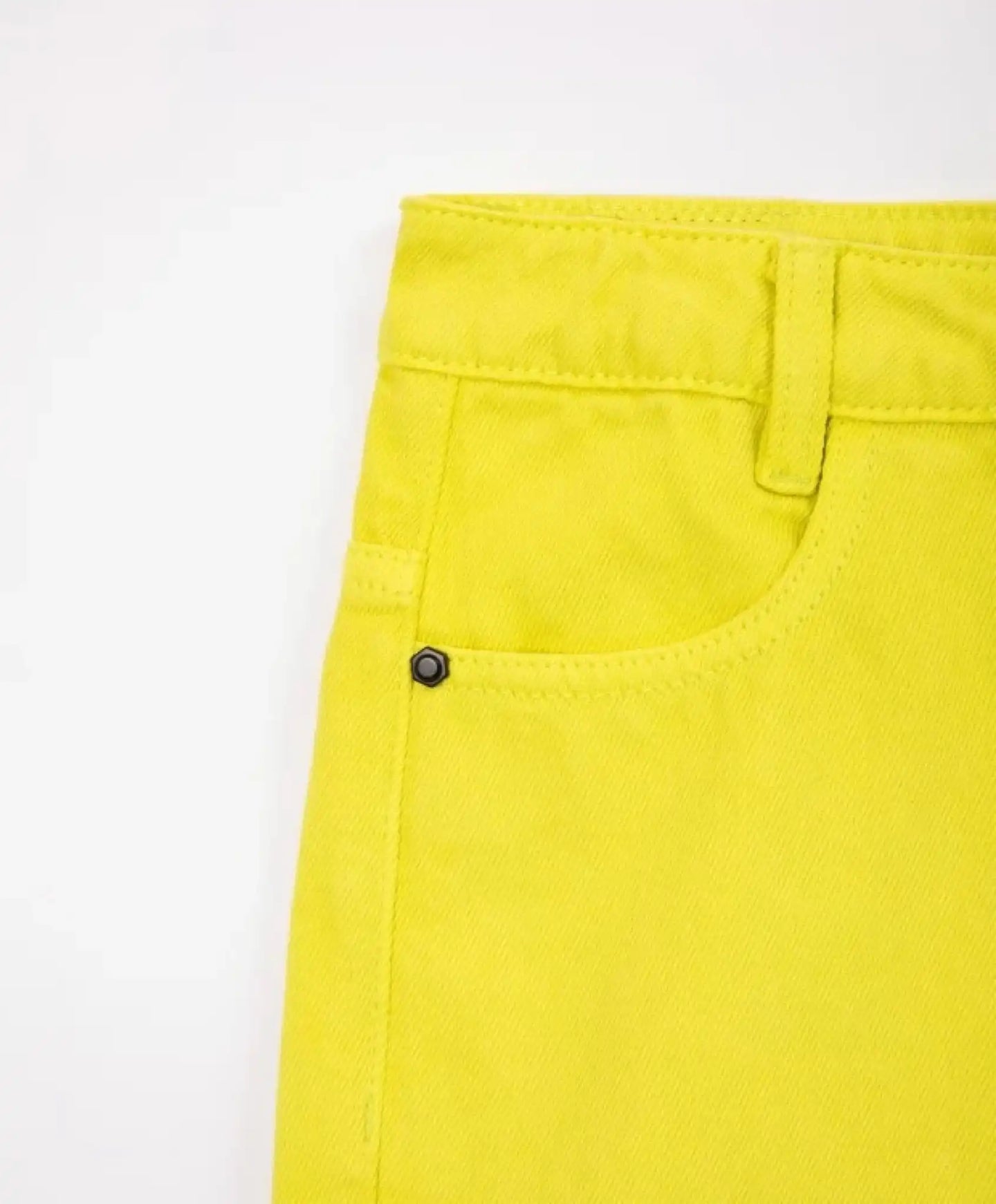 Blugi în culoare lime, Gulliver