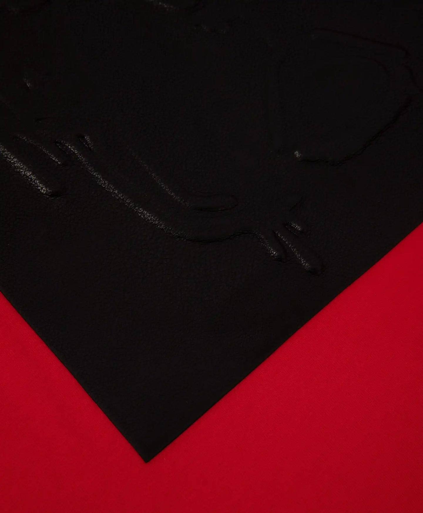 Tricou roșu cu mâneci lungi de la Gulliver