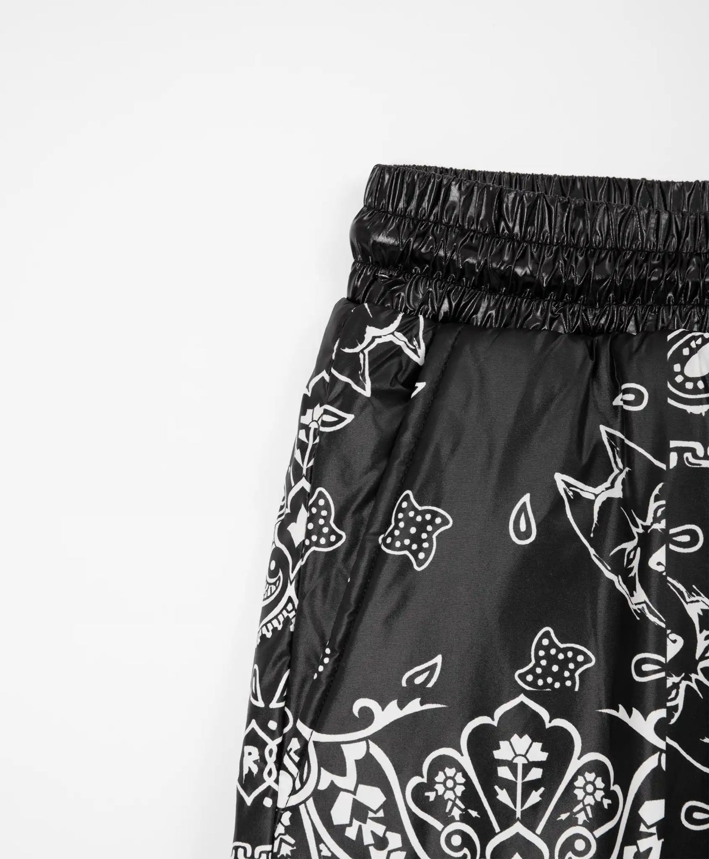 Pantaloni cu imprimeu alb, Gulliver