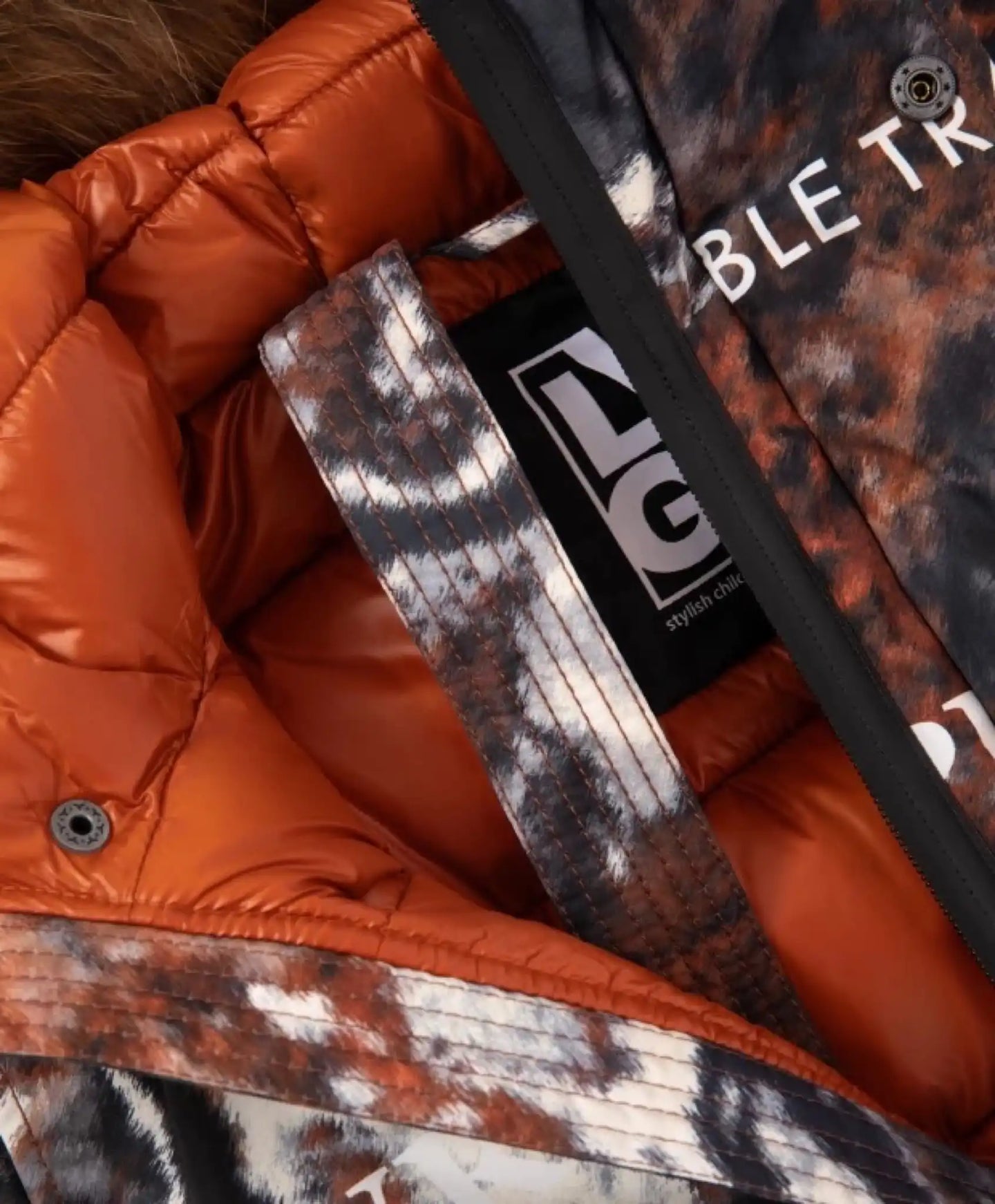 Palton semilung, din blană artificială multicolor, de la Gulliver