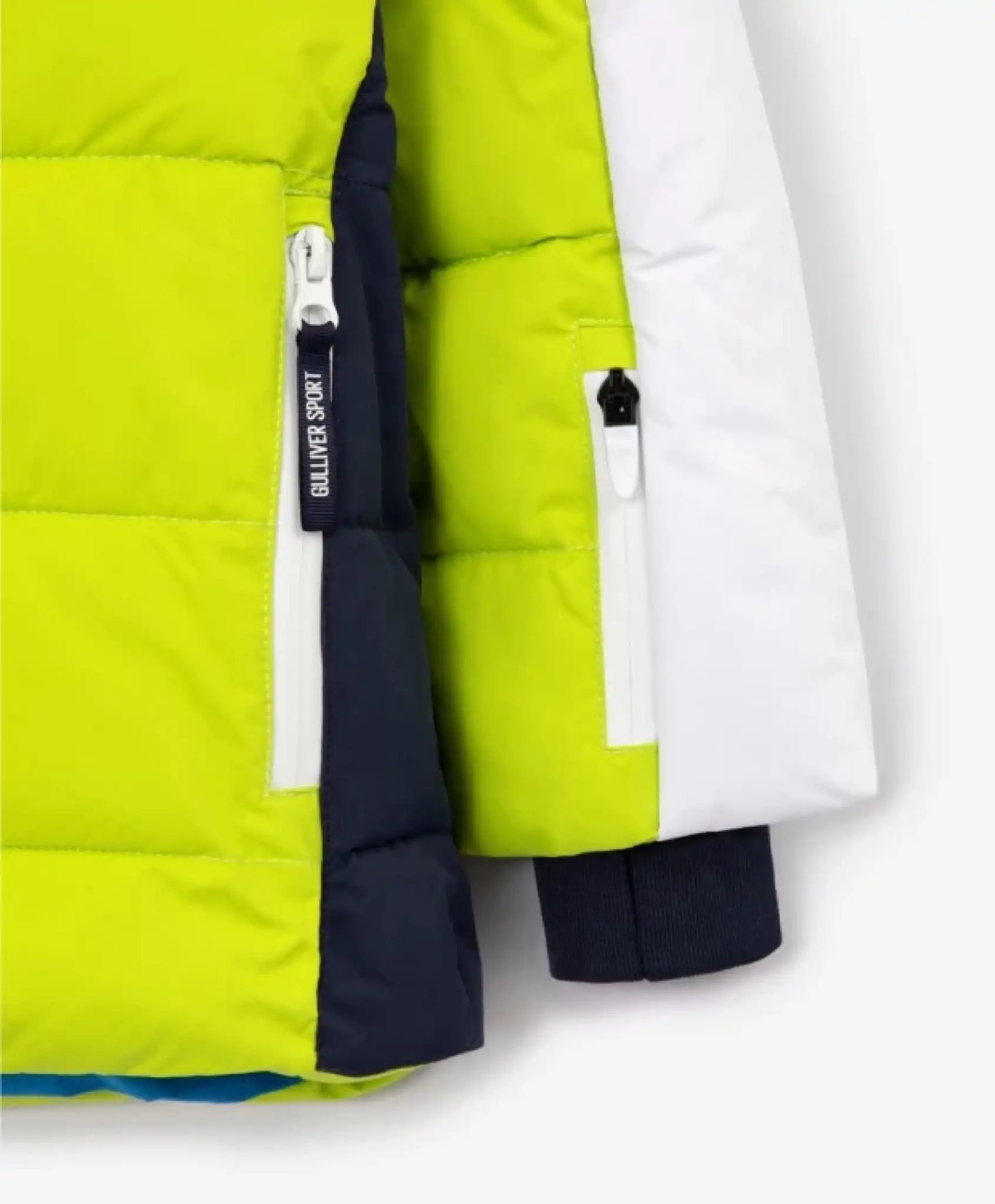 Geacă de iarnă pentru băiat din material rezistent la apă Gulliver