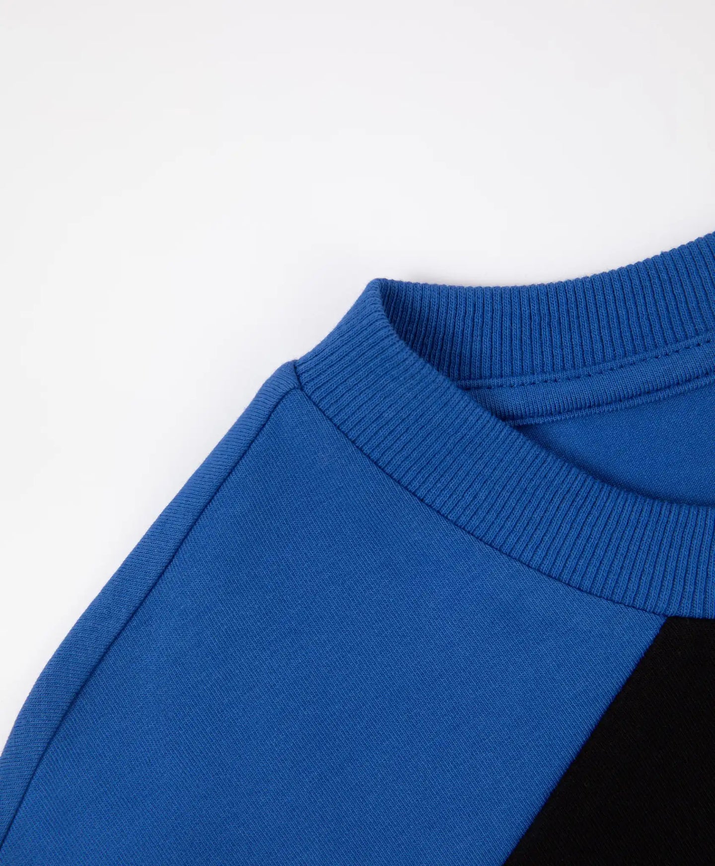 Longsleeve tricotat cu imprimeu albastru pentru băieți Gulliver