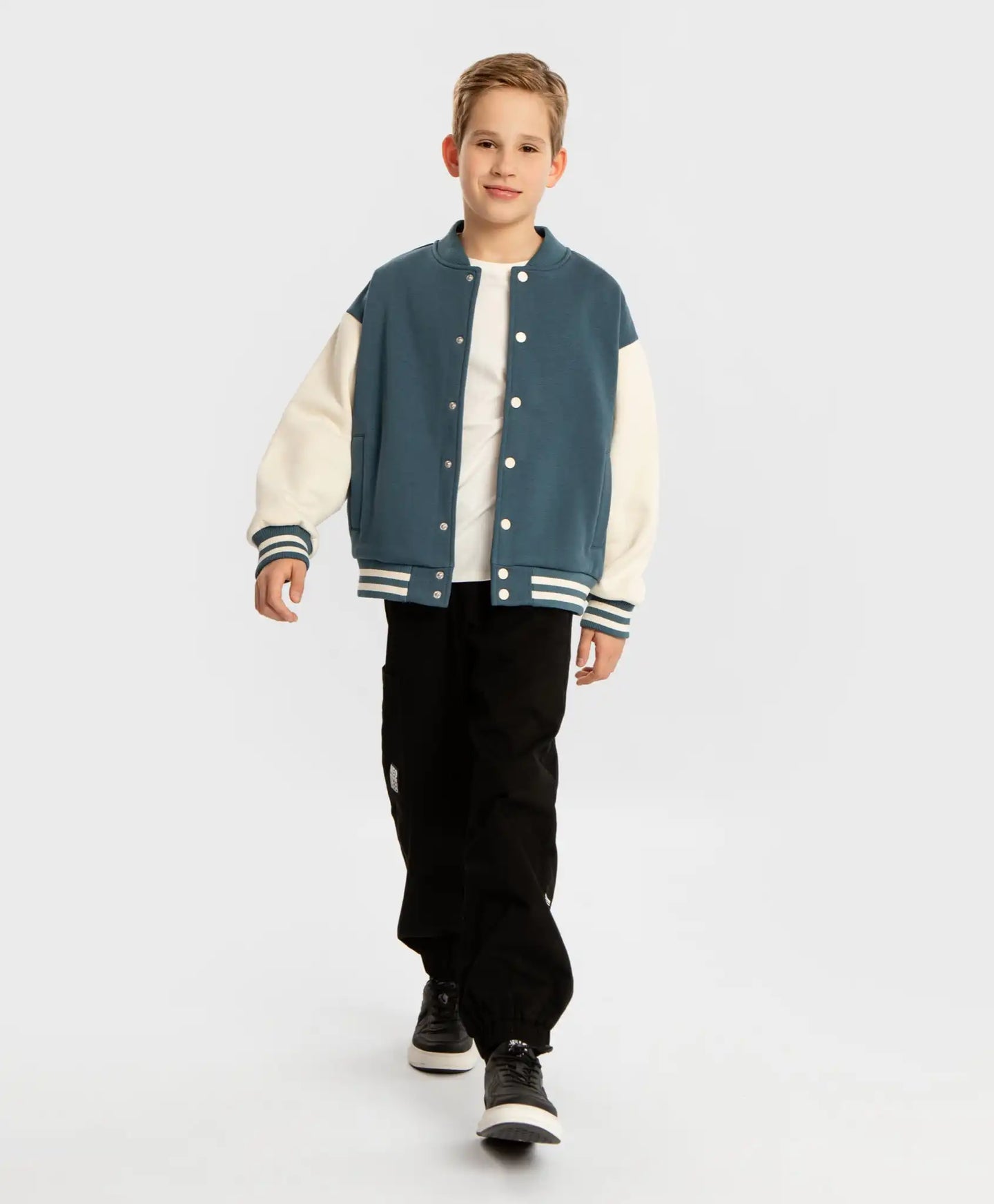 Jachetă bomber căptușită cu nasturi albastru deschis pentru copii Button Blue