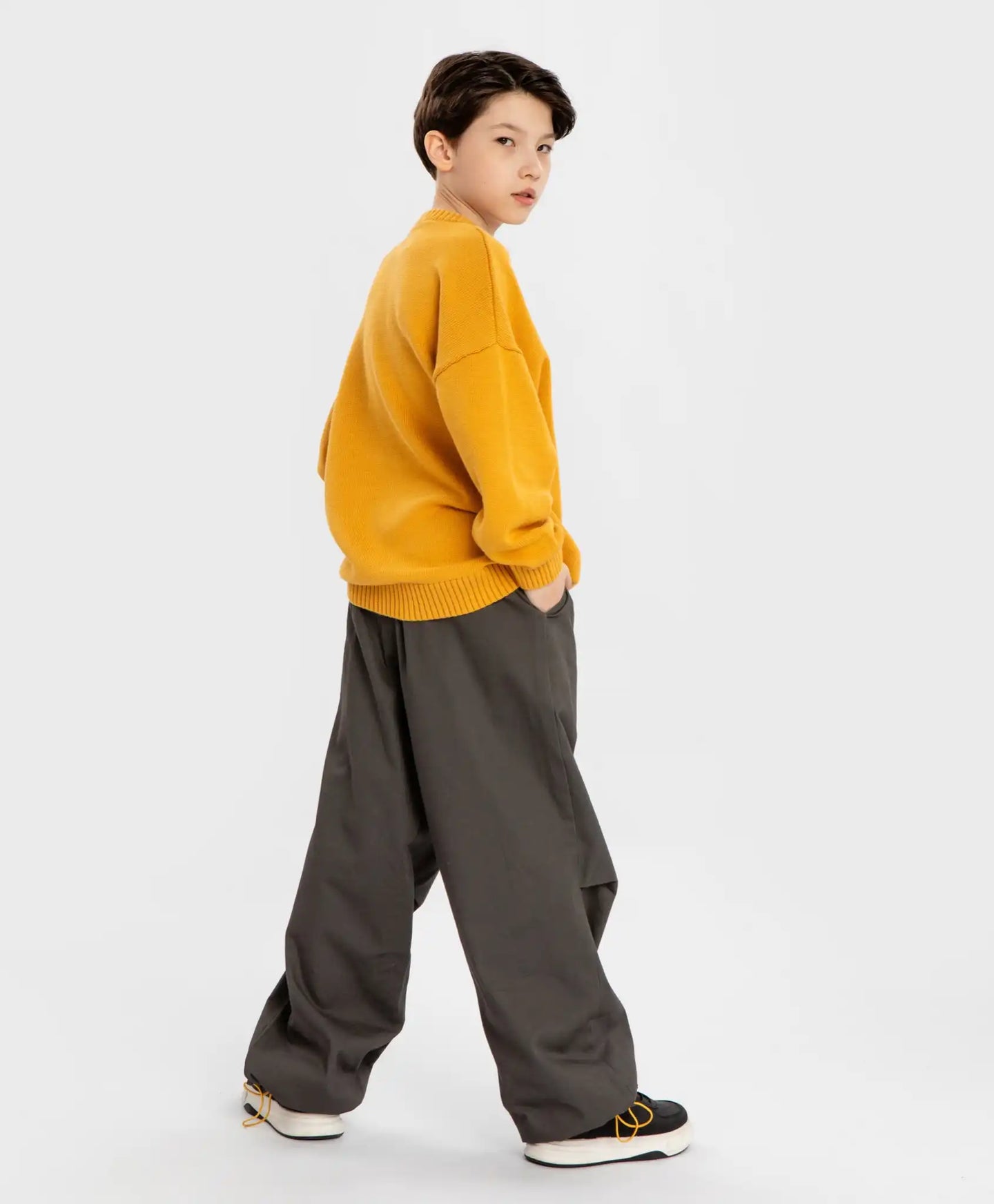 Pantaloni cu pliuri și ajustare a lățimii cracilor, gri, pentru băiat, Button Blue