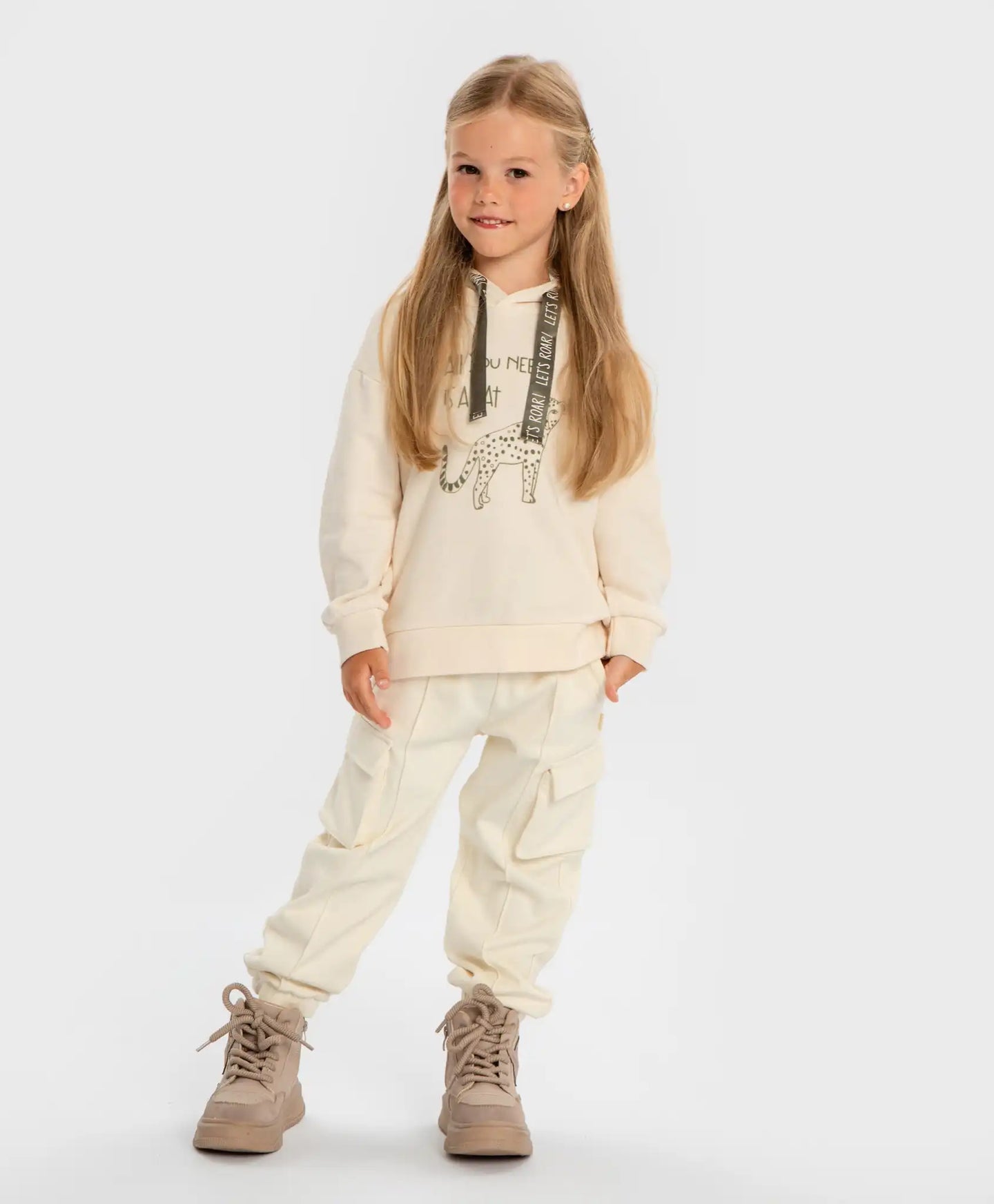 Joggeri cu patru buzunare și cusături exterioare, crem, pentru fată, Button Blue