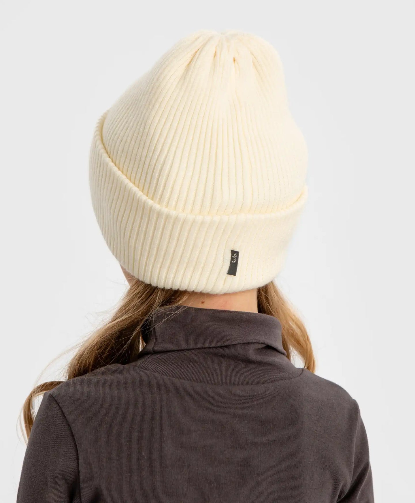 Căciulă tricotată cu tiv crem pentru copii Button Blue