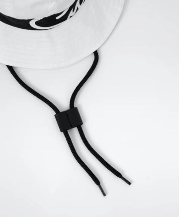 Panama cu bandă contrastantă largă - albă, Gulliver