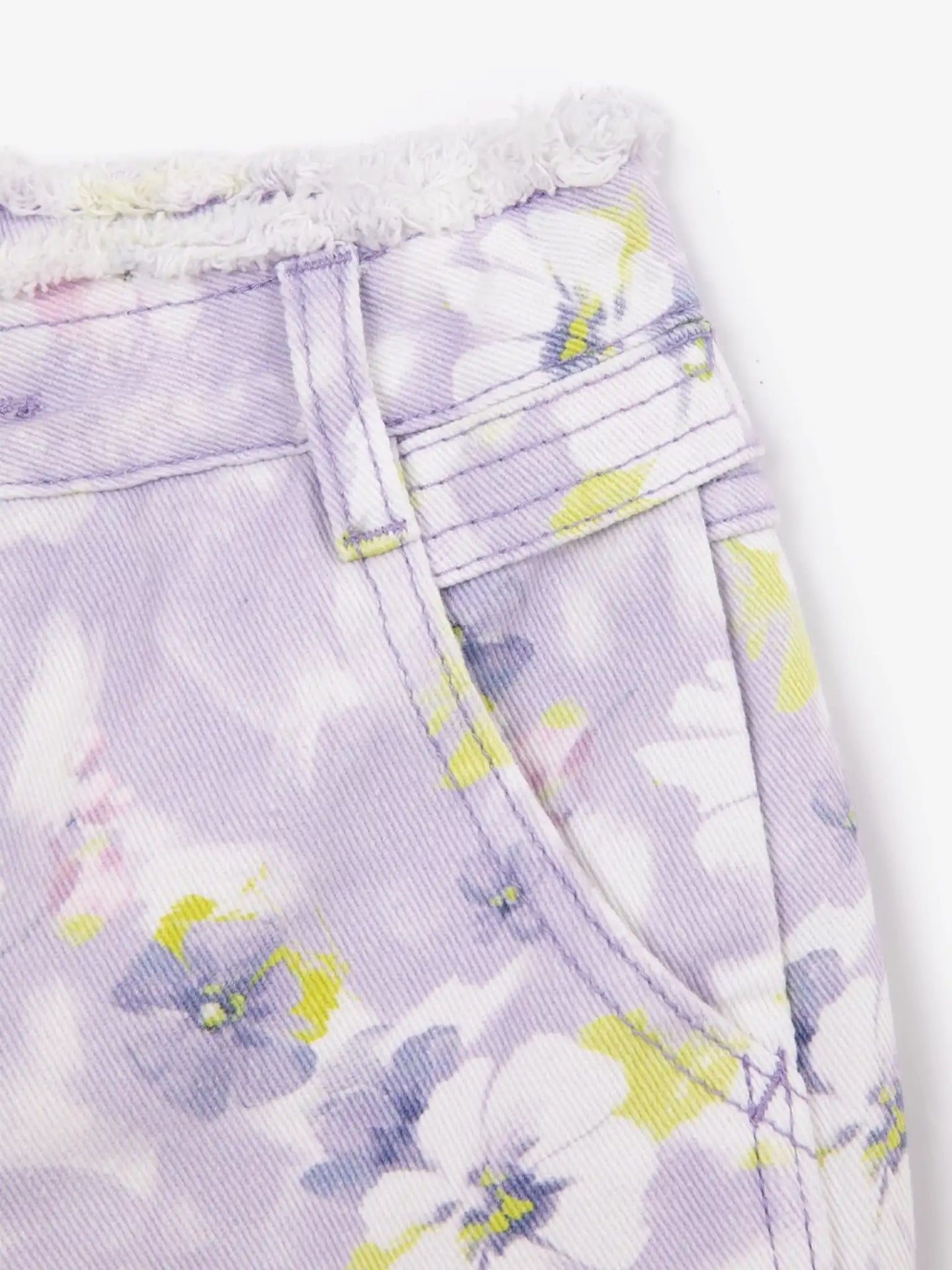 Blugi cu flori, Gulliver