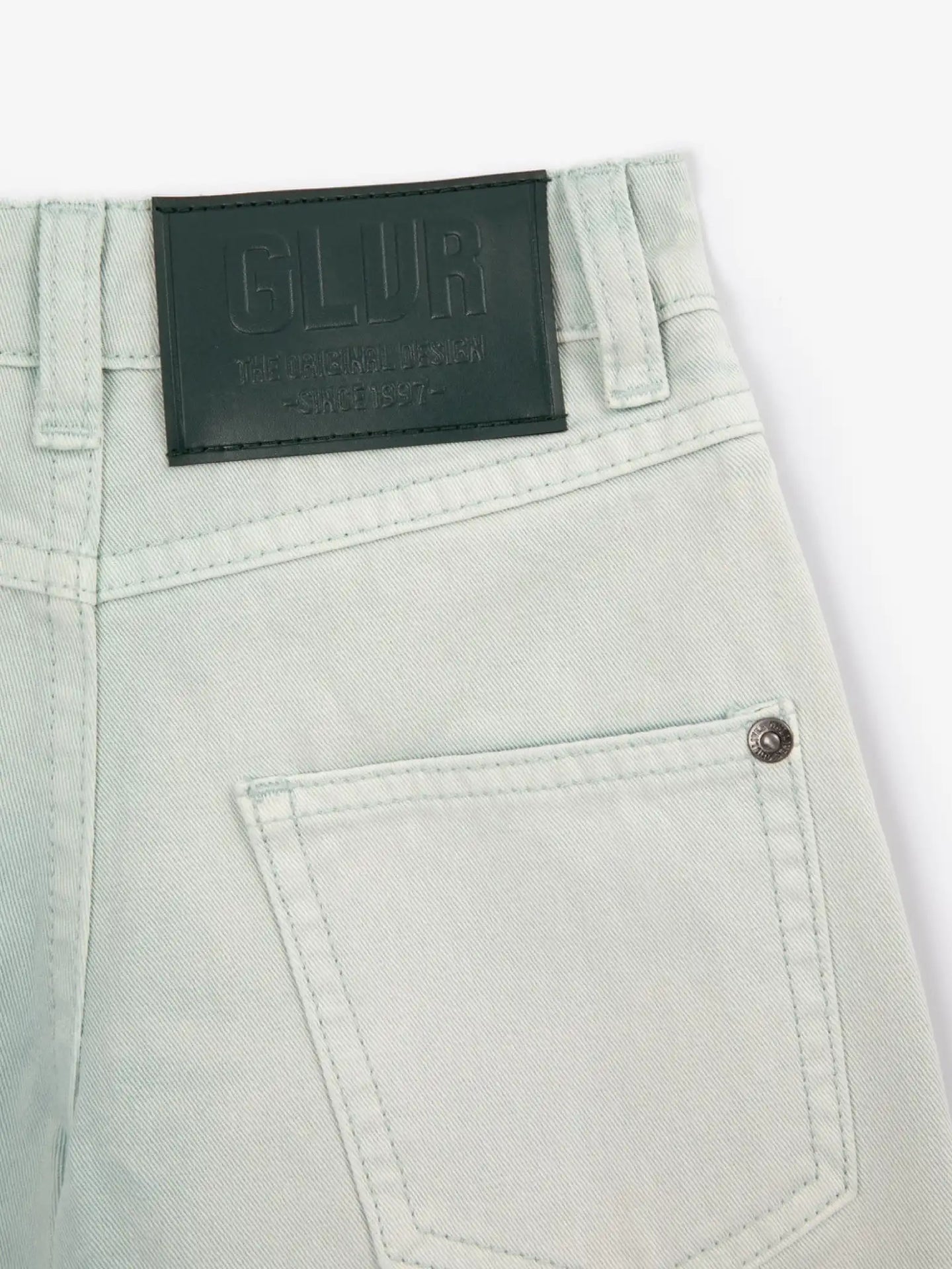 Pantaloni scurți subțiri din denim, Gulliver