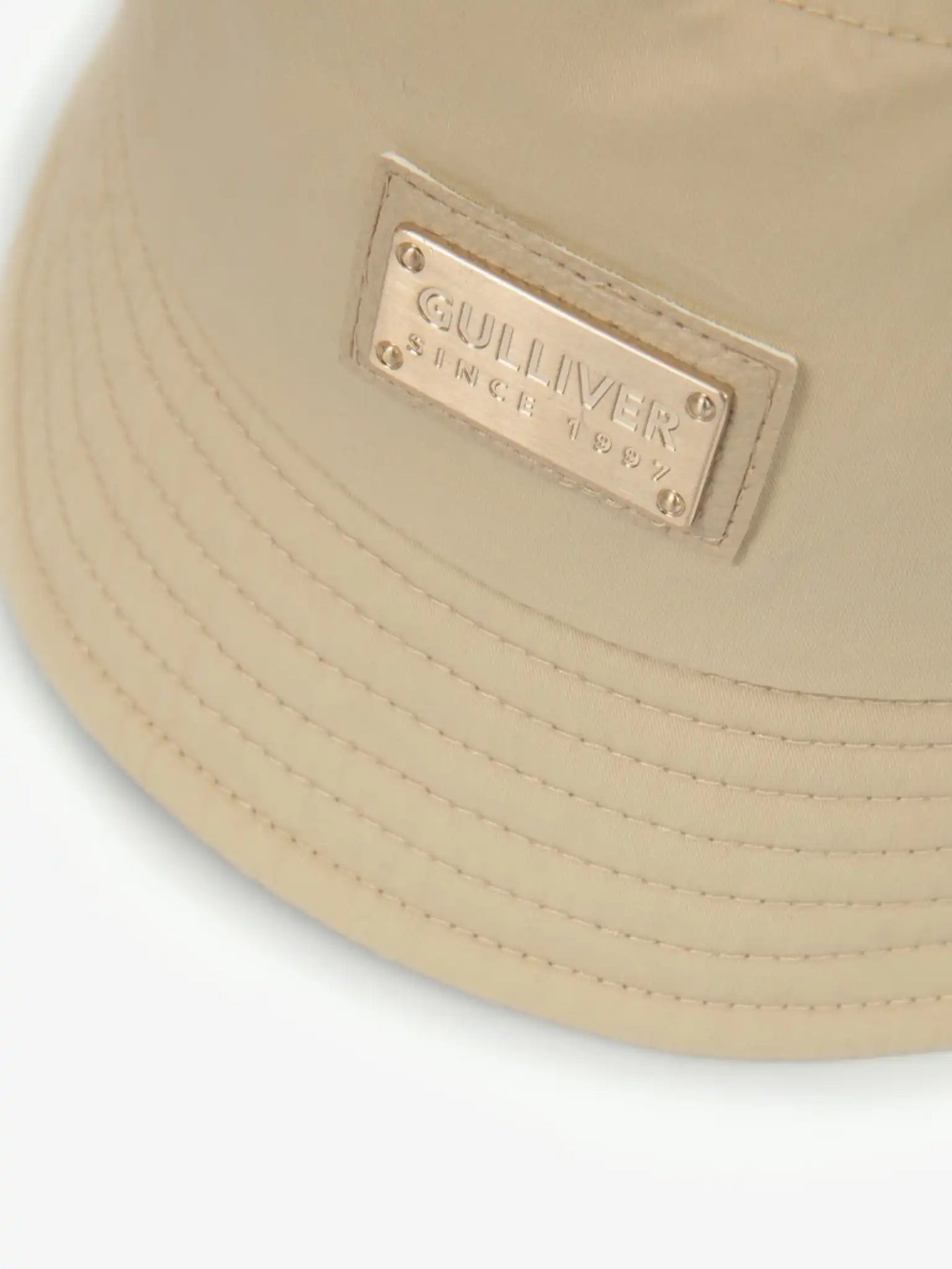 Stilna pălărie de bumbac de la Gulliver