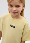 Жълта тениска силует овърсайз от Gulliver