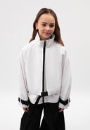 Бяла ветровка от влагоустойчив шушляк от Gulliver