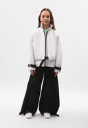 Бяла ветровка от влагоустойчив шушляк от Gulliver