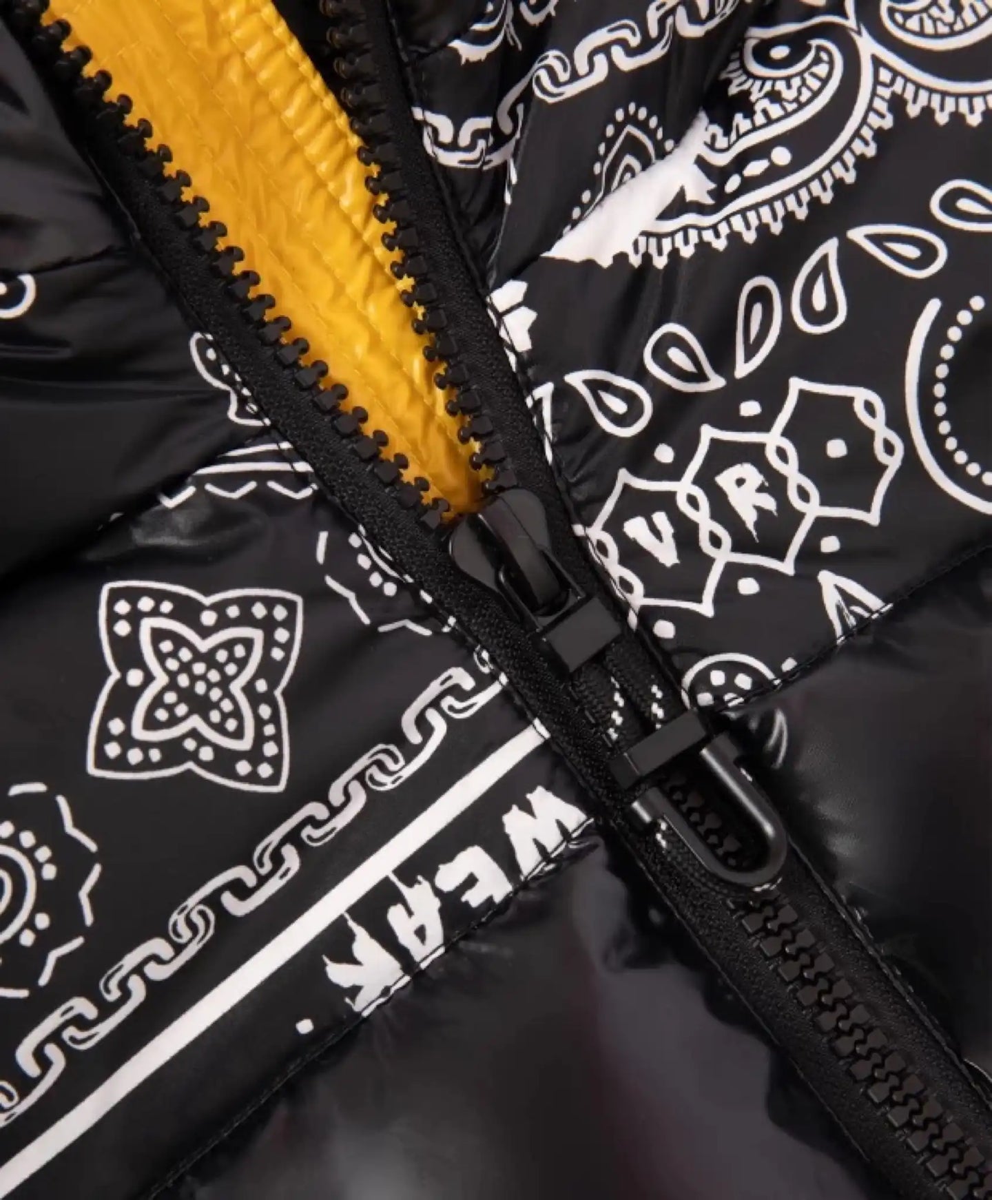 Geacă din blană artificială cu print de la Gulliver