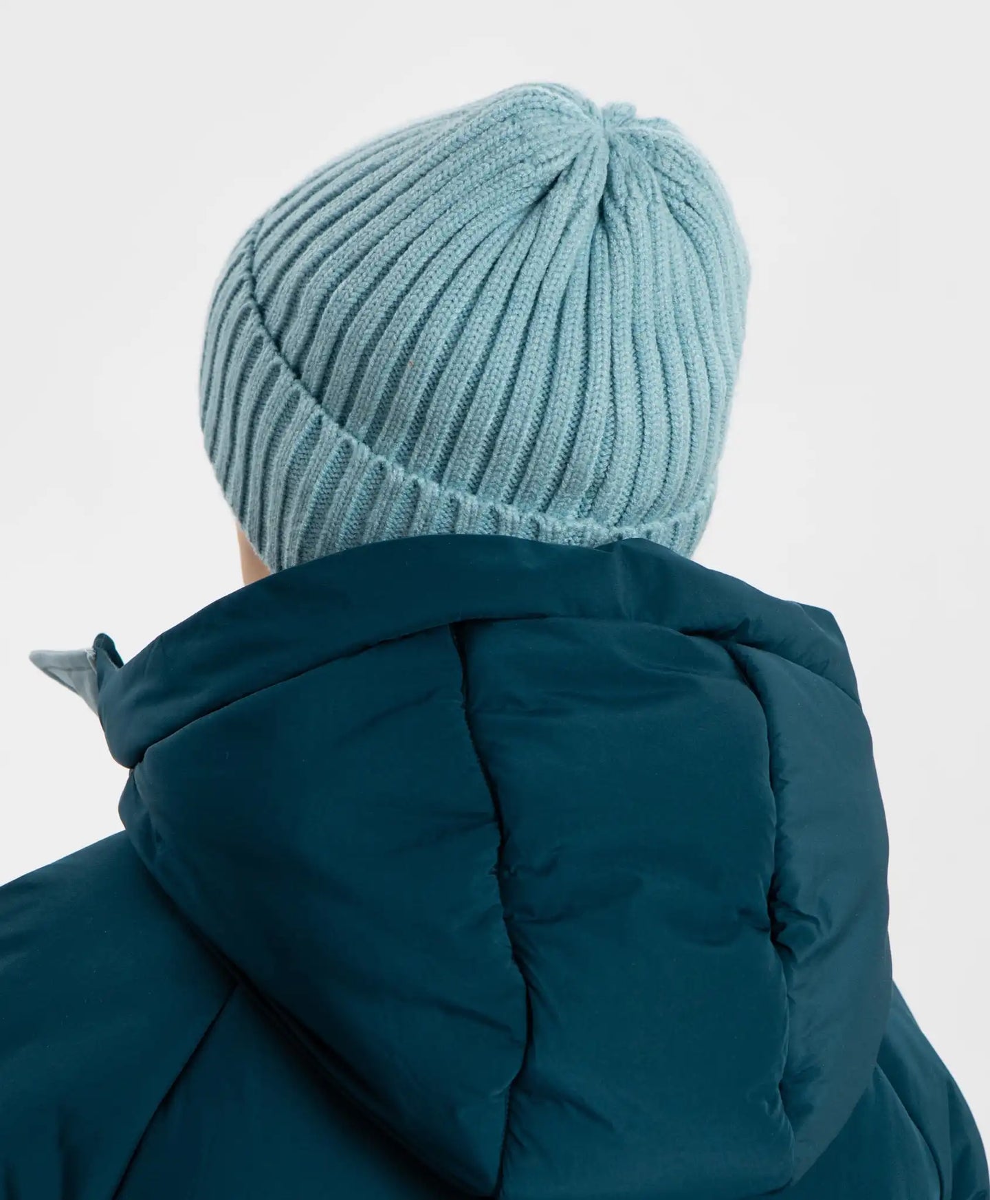 Căciulă tricotată cu tiv albastru deschis pentru copii Button Blue