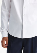 Бяла трикотажна риза с дълъг ръкав от Gulliver